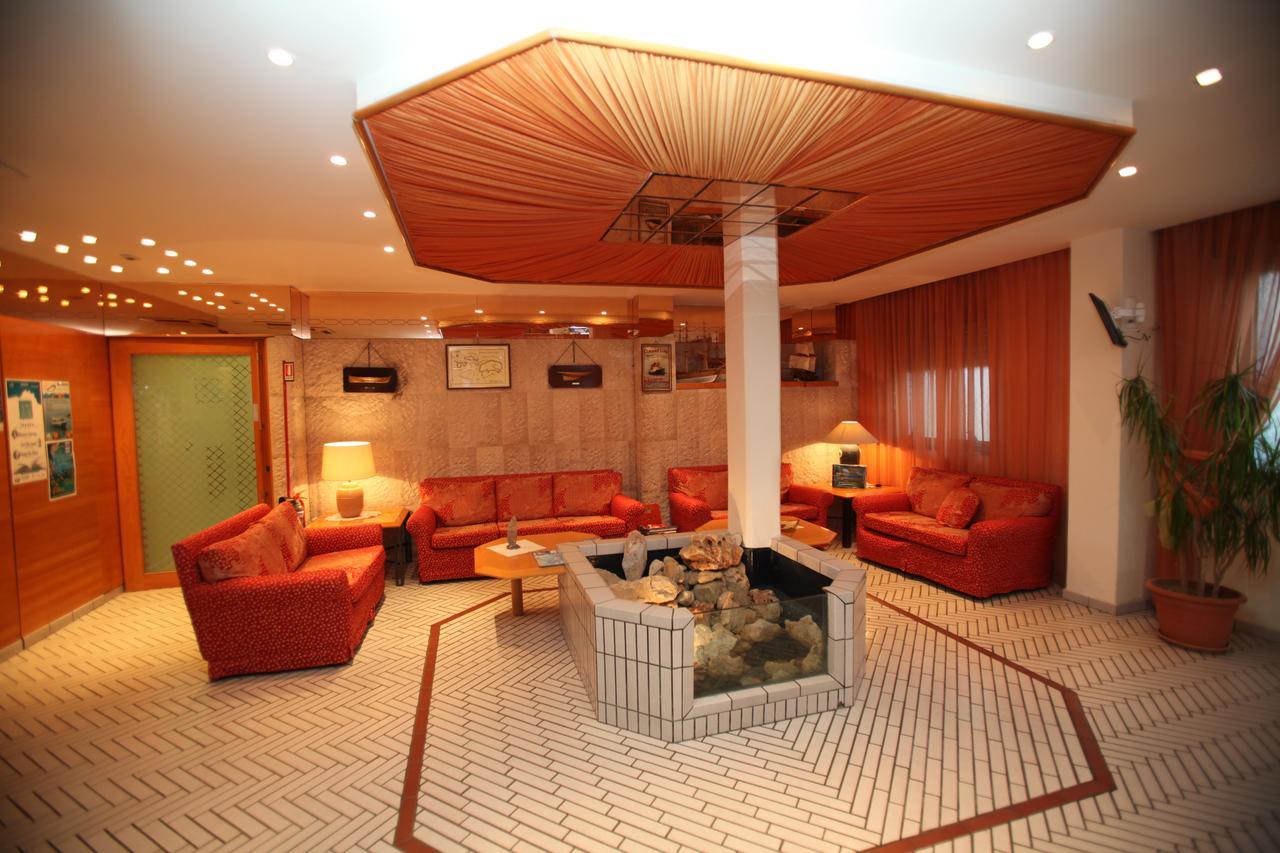 Hotel Gabbiano Isla de Isla de San Domino Zewnętrze zdjęcie
