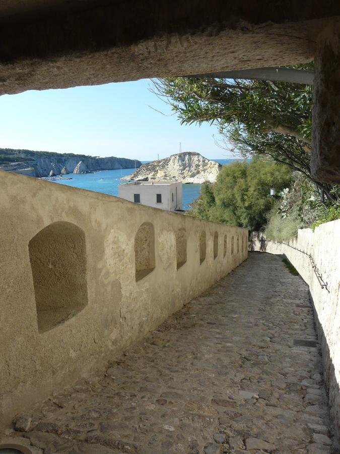 Hotel Gabbiano Isla de Isla de San Domino Zewnętrze zdjęcie