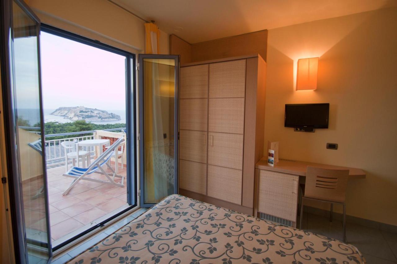 Hotel Gabbiano Isla de Isla de San Domino Zewnętrze zdjęcie